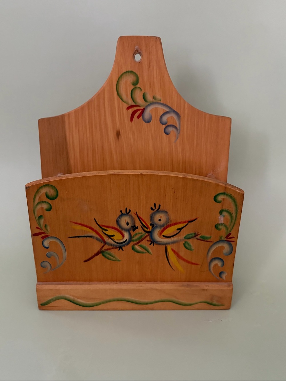 Vintage “Woodcroftery”Hand-Painted Wooden Wall Mail Holder USA Made 1940-1960